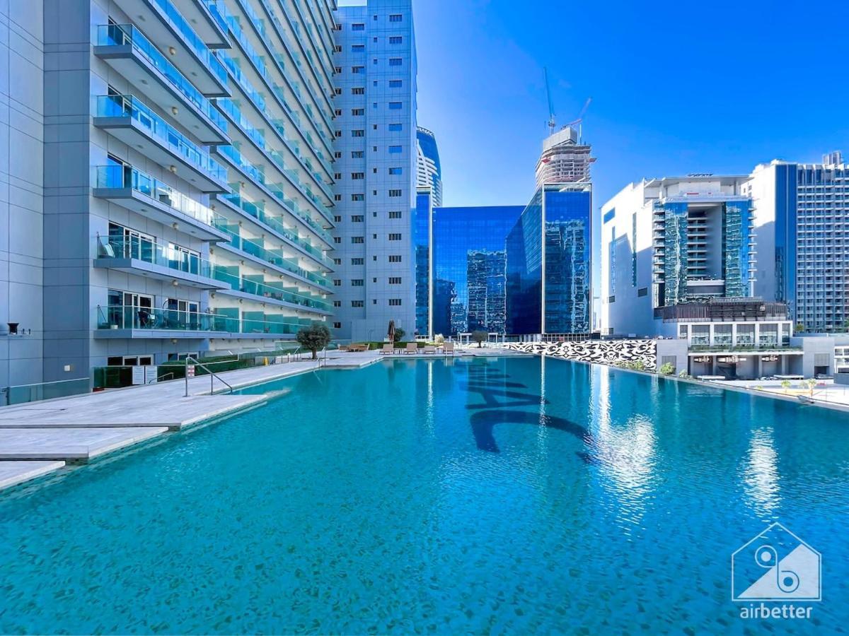 Luxury Stay At Damac Majestine With Balcony & Views Дубай Екстер'єр фото